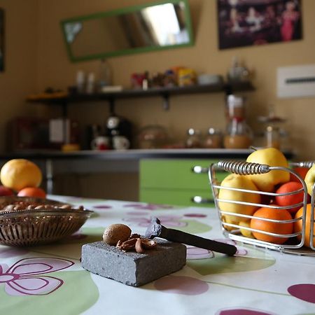 Le 3 B Bed and Breakfast CTA Exteriör bild