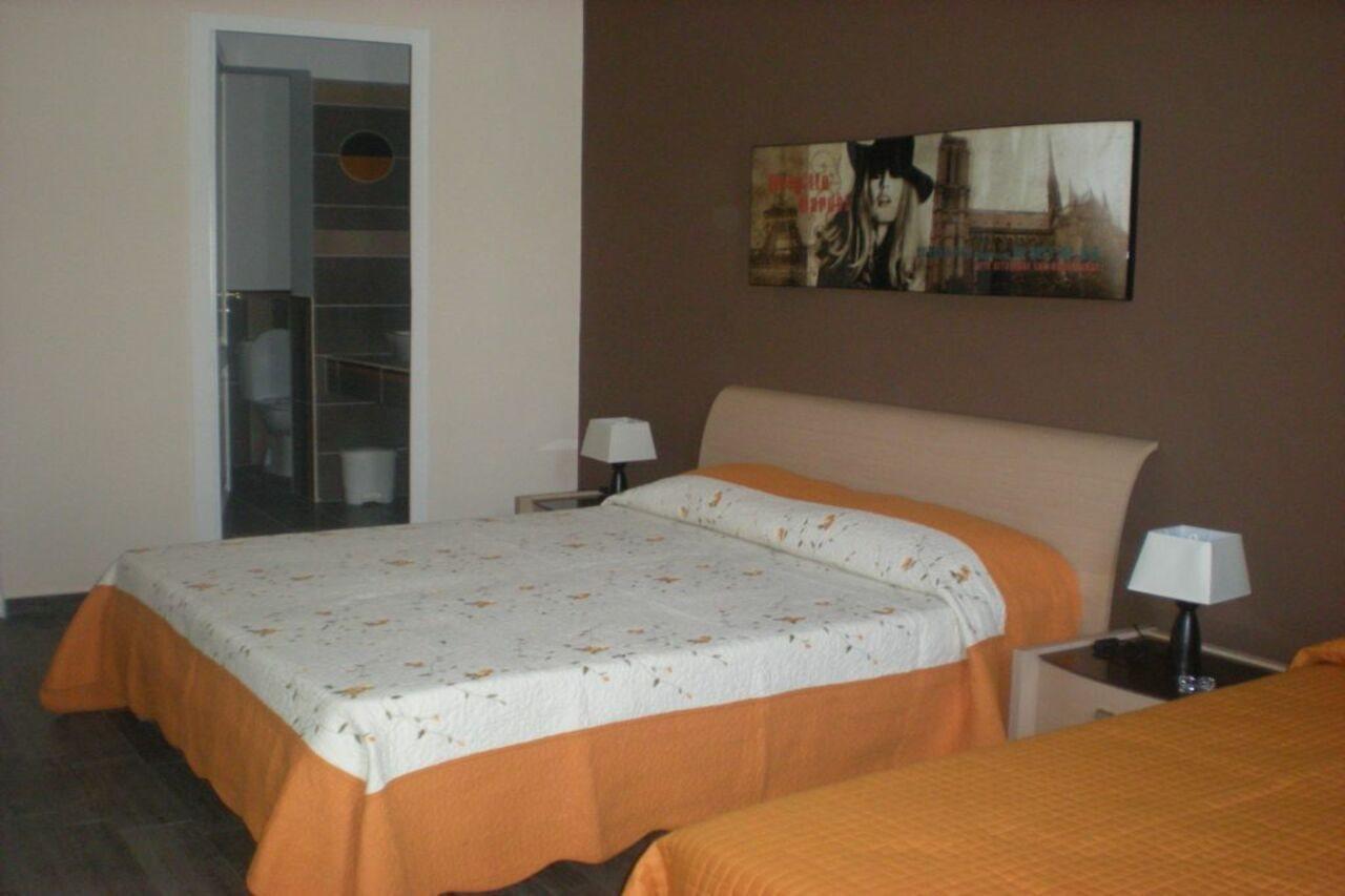 Le 3 B Bed and Breakfast CTA Exteriör bild