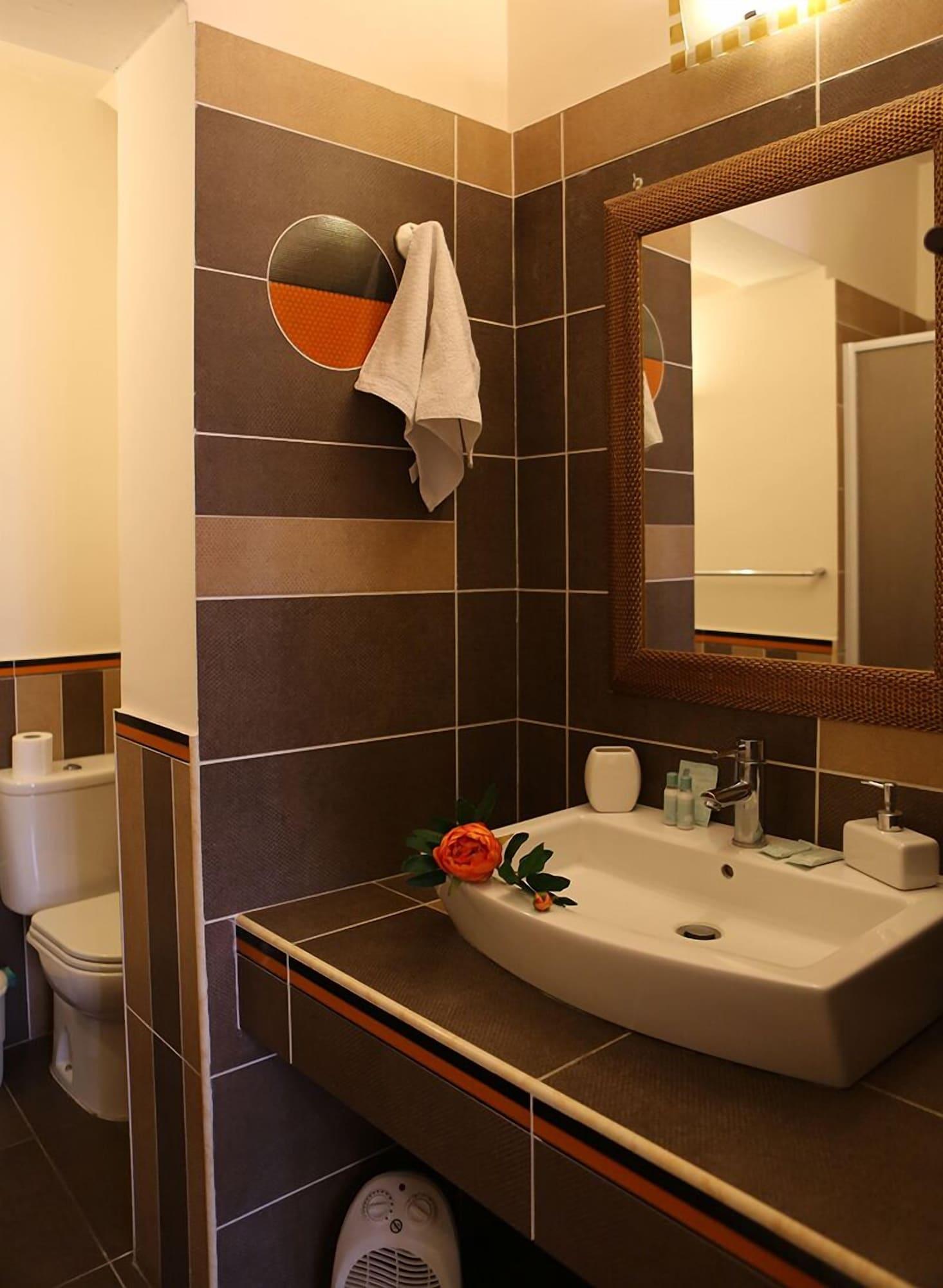 Le 3 B Bed and Breakfast CTA Exteriör bild
